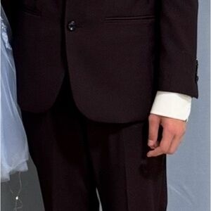 Elegant Dark burgundy Men's Suit